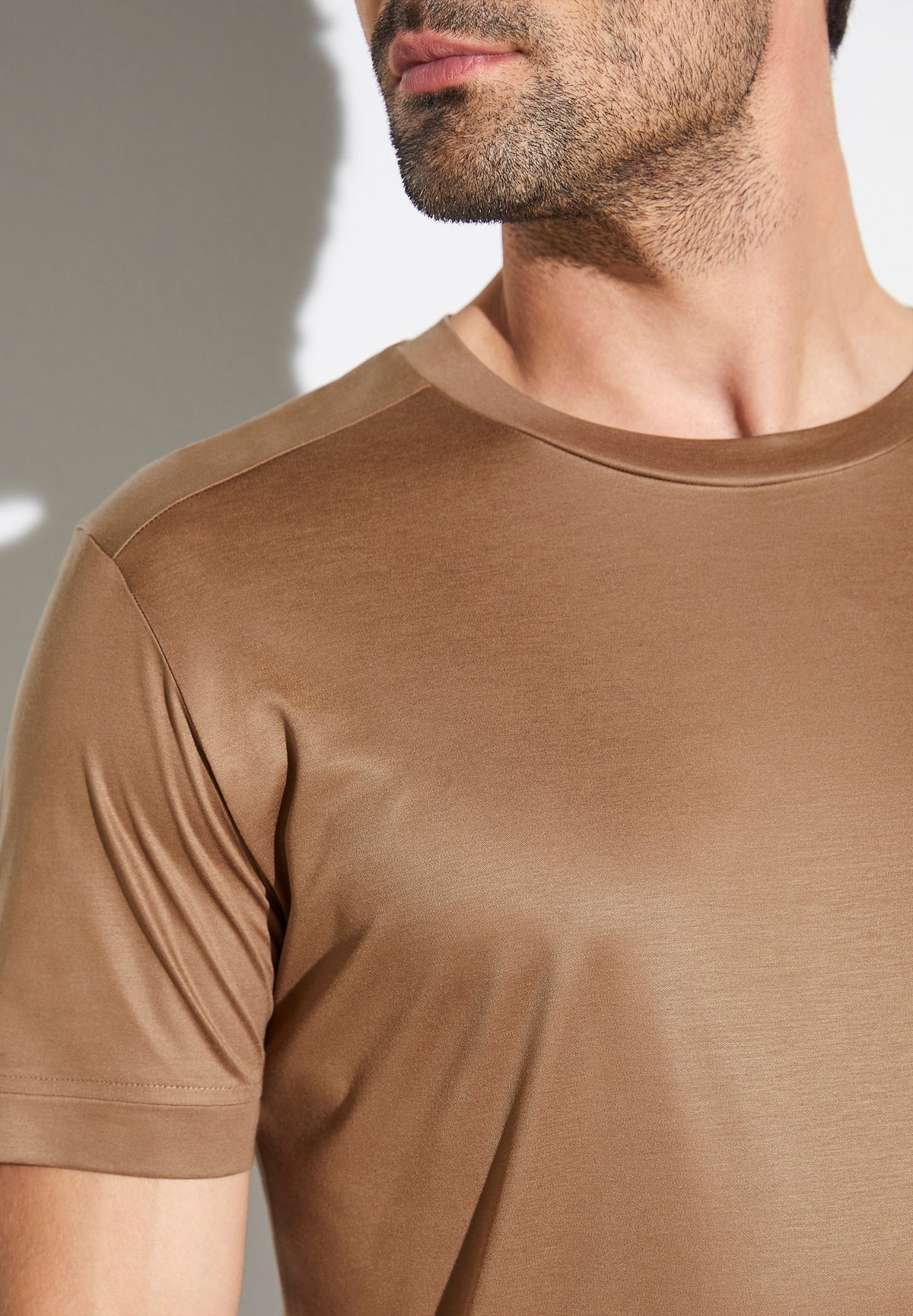 Sustainable Luxury | T-Shirt Short Sleeve - elmwood